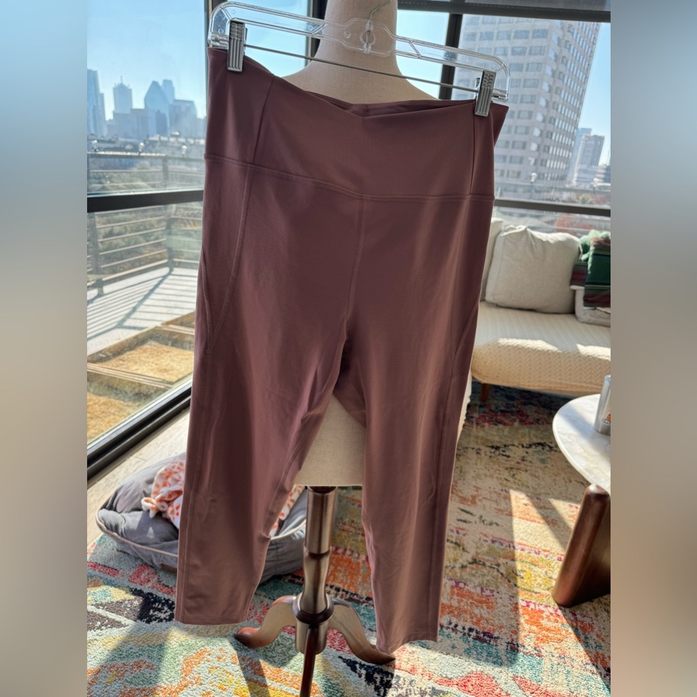 Girlfriend Collective size XL (rosewood color)